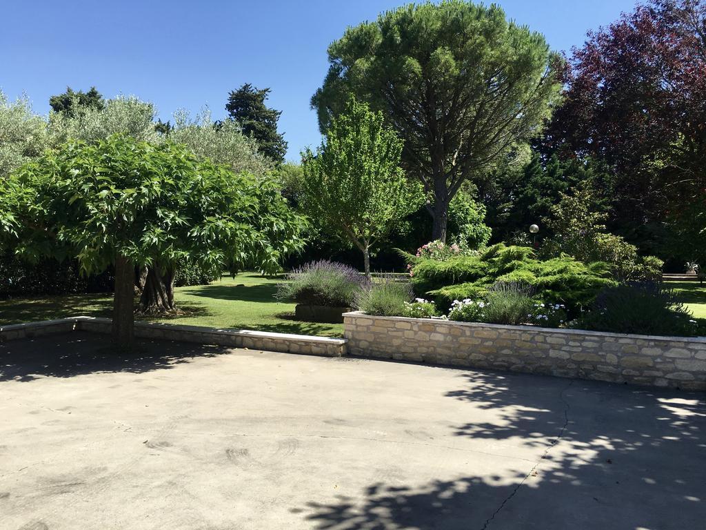 Villa Mas St Jean Noves Екстериор снимка